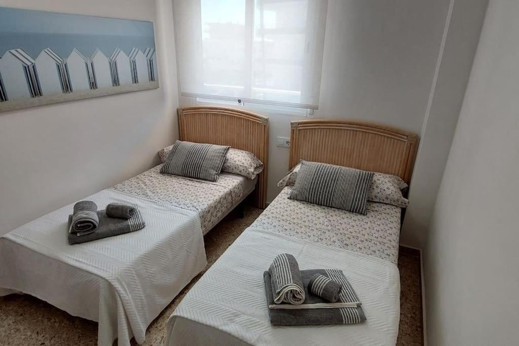 Apartamento Playa Piles -Familias- Εξωτερικό φωτογραφία